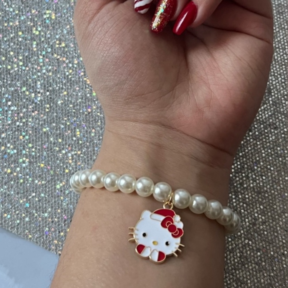 Hello kitty Christmas bracelet